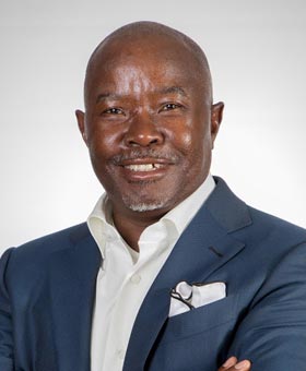 Moss Ngoasheng [photo]